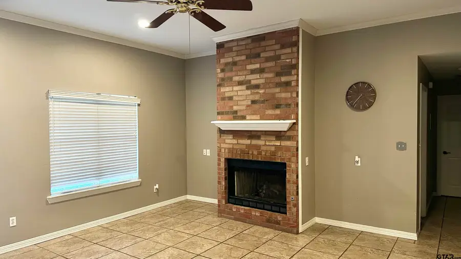 608 Oak Street, Bullard, TX 75757 - #2