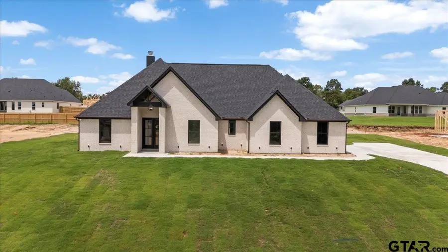 17077 Woodcrest Cir, Lindale, TX 75771 - #2
