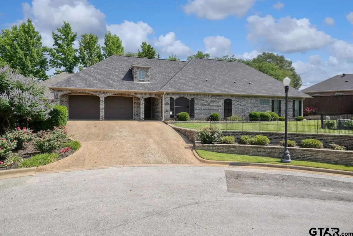 108 Timber Creek Court, Lindale, TX 75771 - #1