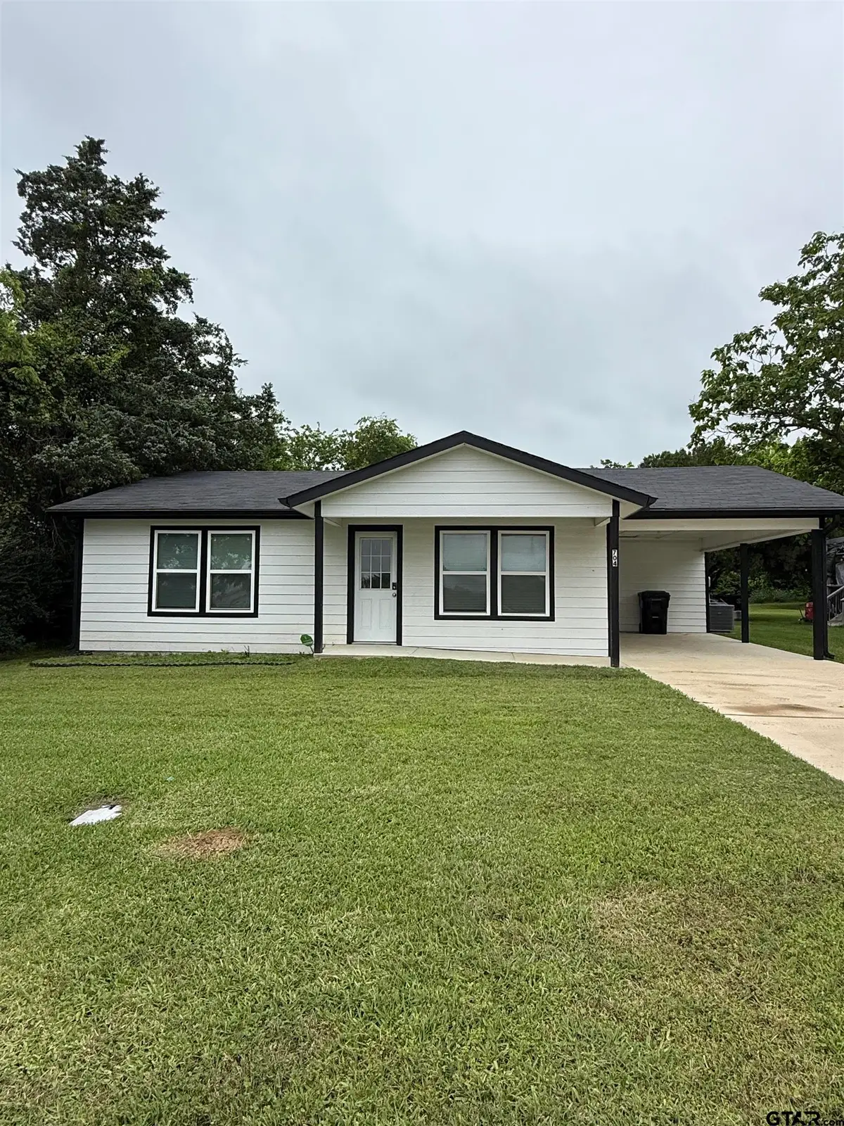 704 Lillian St, Wills Point, TX 75169 - #1