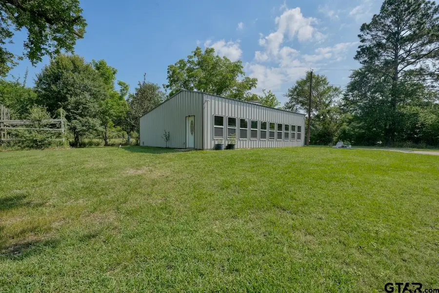 6899 N STATE HIGHWAY 19, Palestine, TX 75803 - #3