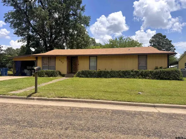 302 N O'Tyson, Mt Pleasant, TX 75455