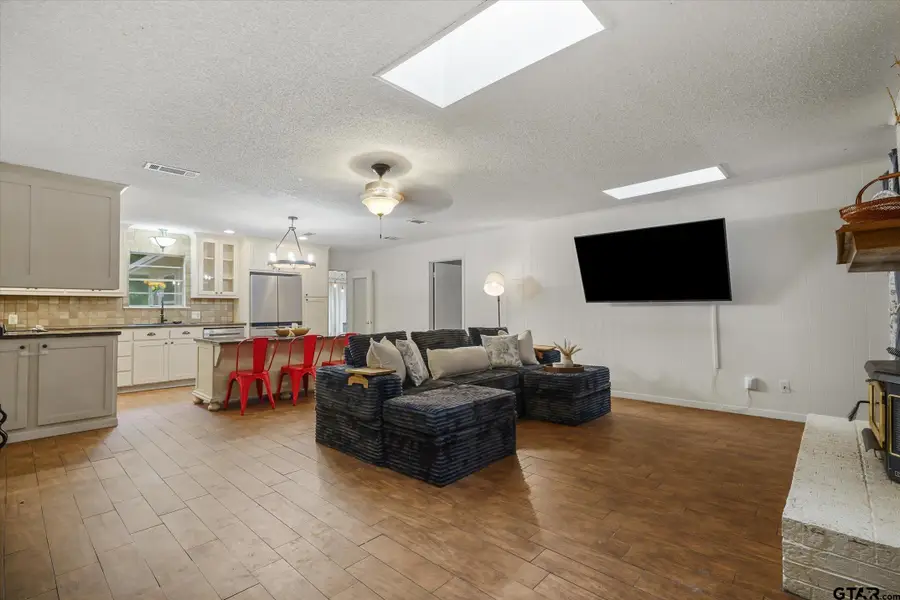 1522 Tanglewood Dr East, Hideaway, TX 75771 - #3