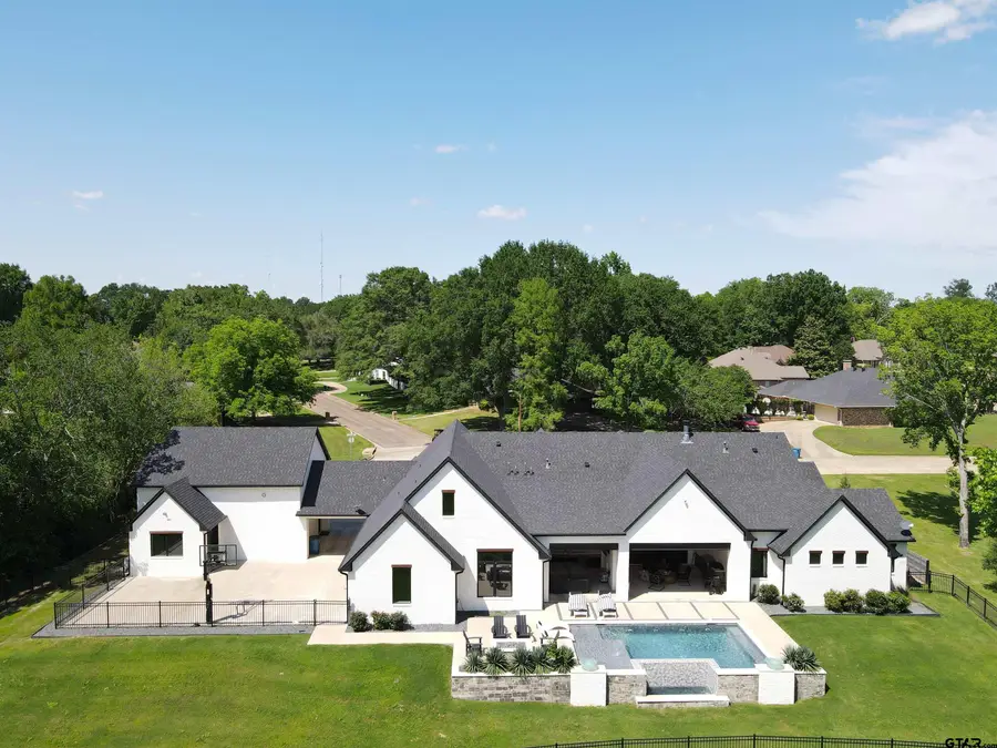 3101 Fareway, Mount Pleasant, TX 75455 - #2