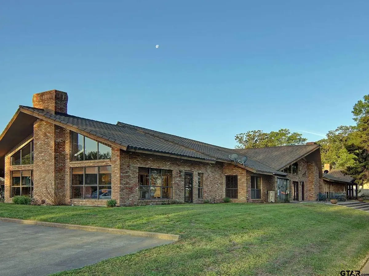 9360 FM 515, Alba, TX 75410 - #1