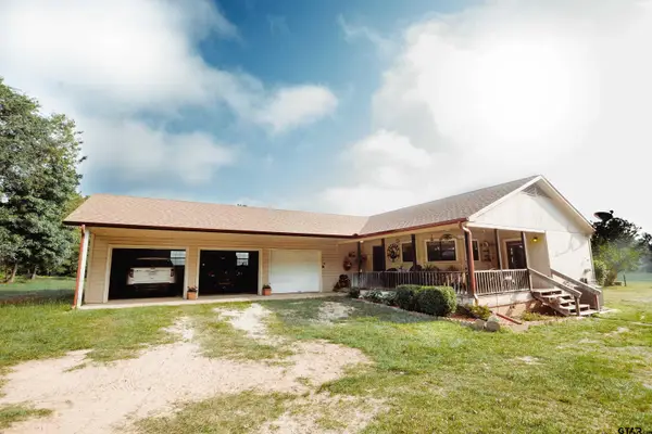 1211 An County Road 153, Palestine, TX 75801