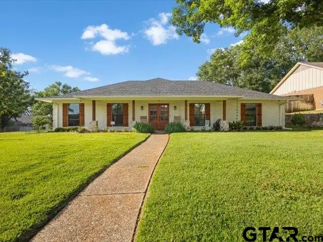 717 Meadow Creek Drive, Tyler, TX 75703 - #2