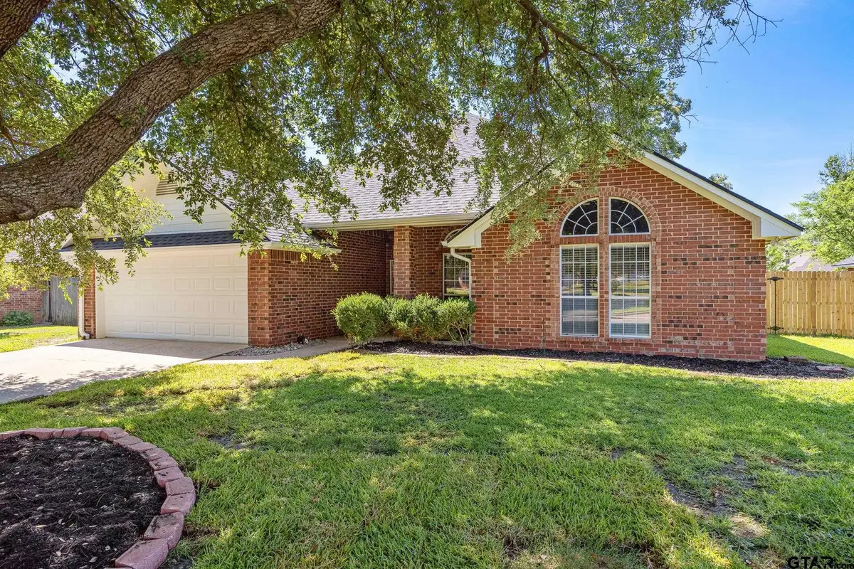 1804 Topaz Cv., Whitehouse, TX 75791 - #1