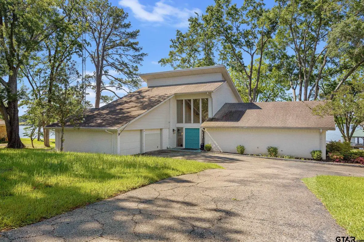 21214 Bay View Dr, Flint, TX 75762 - #1