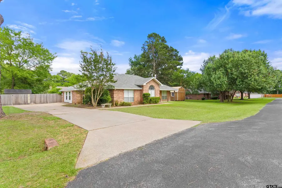 514 Juanita, Chandler, TX 75758 - #3