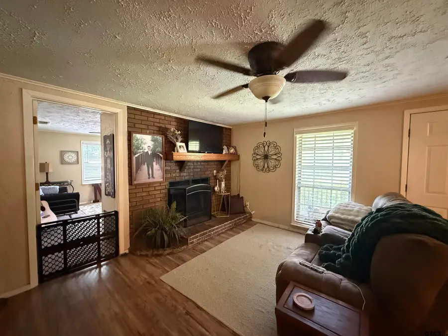 3901 Almond Rd, Big Sandy, TX 75755 - #3