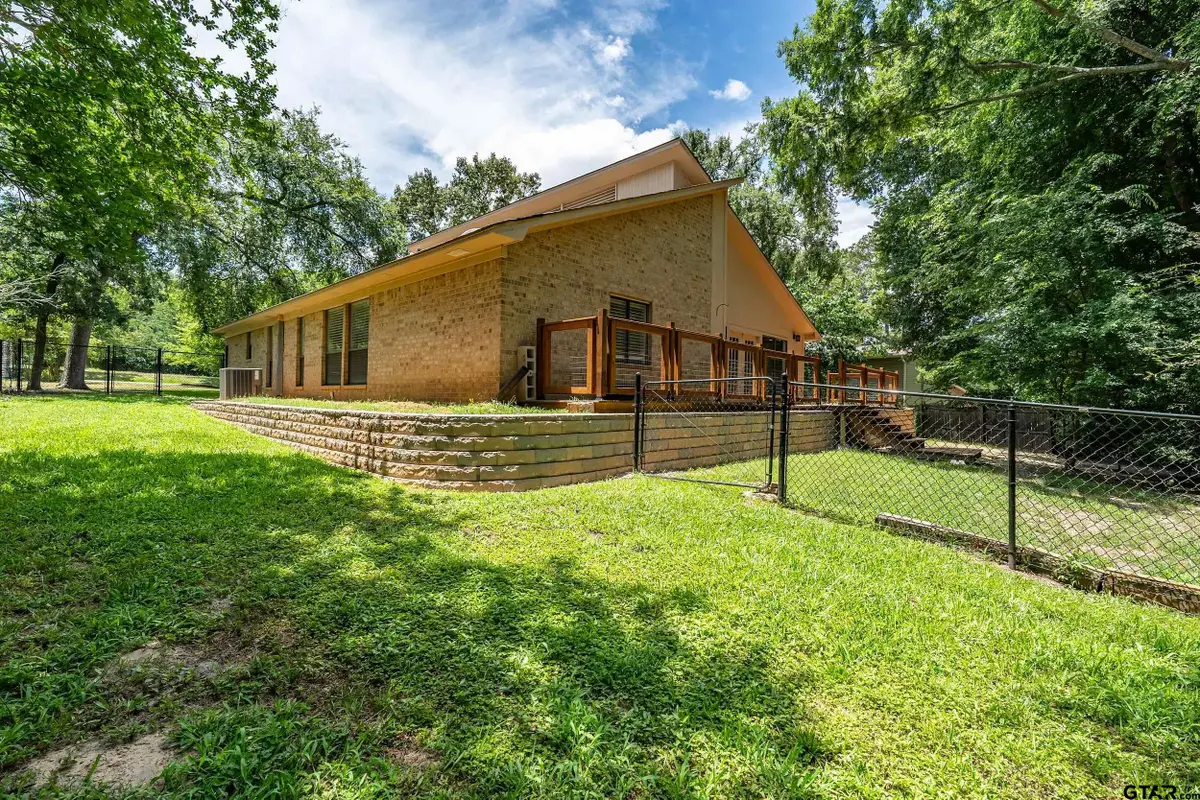 607 Northgate Rd, Hideaway, TX 75771 - #1