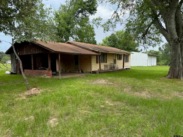 3981 Fm 1402, Mount Pleasant,  75455