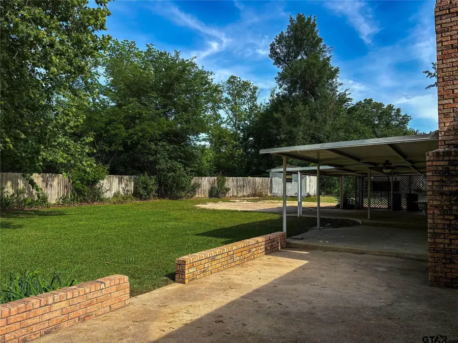 367 Pecan Street, Van, TX 75790 - #3