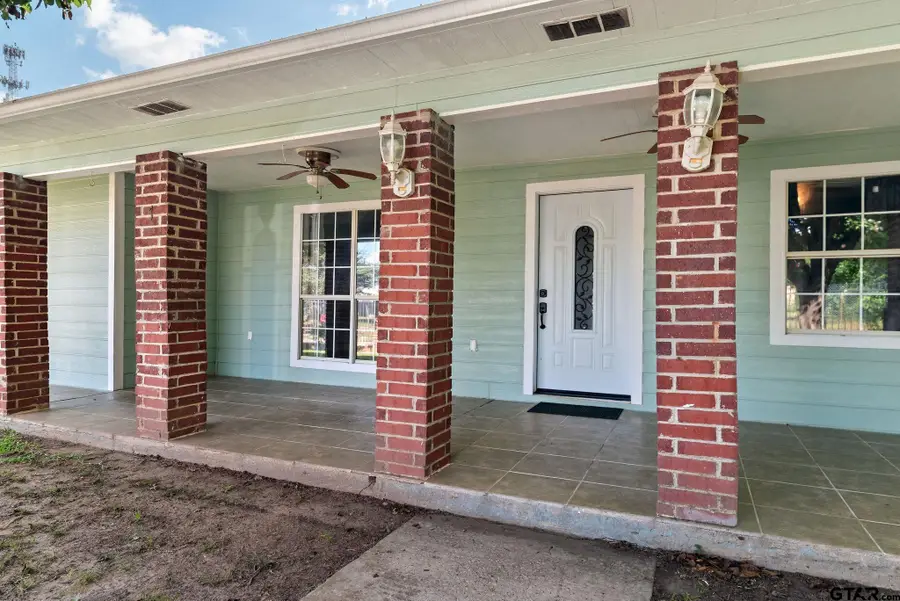 709 Corrigan, Kilgore, TX 75662 - #2