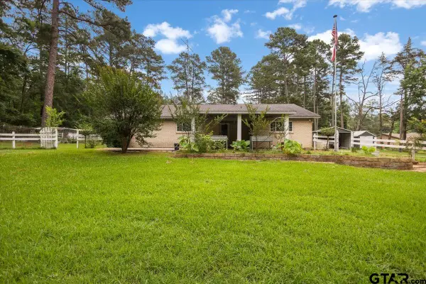 20994 State Highway 110 N, Troup,  75789