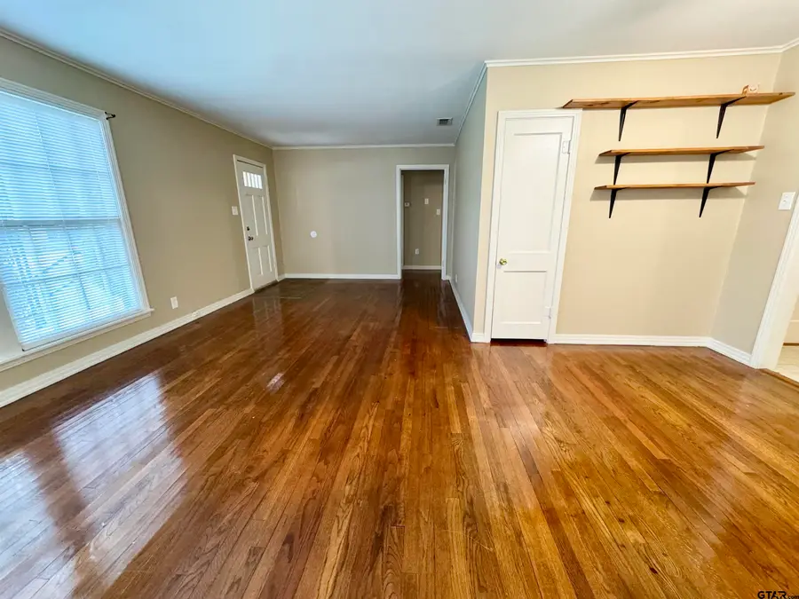 1931 S Wiley, Tyler, TX 75701 - #3