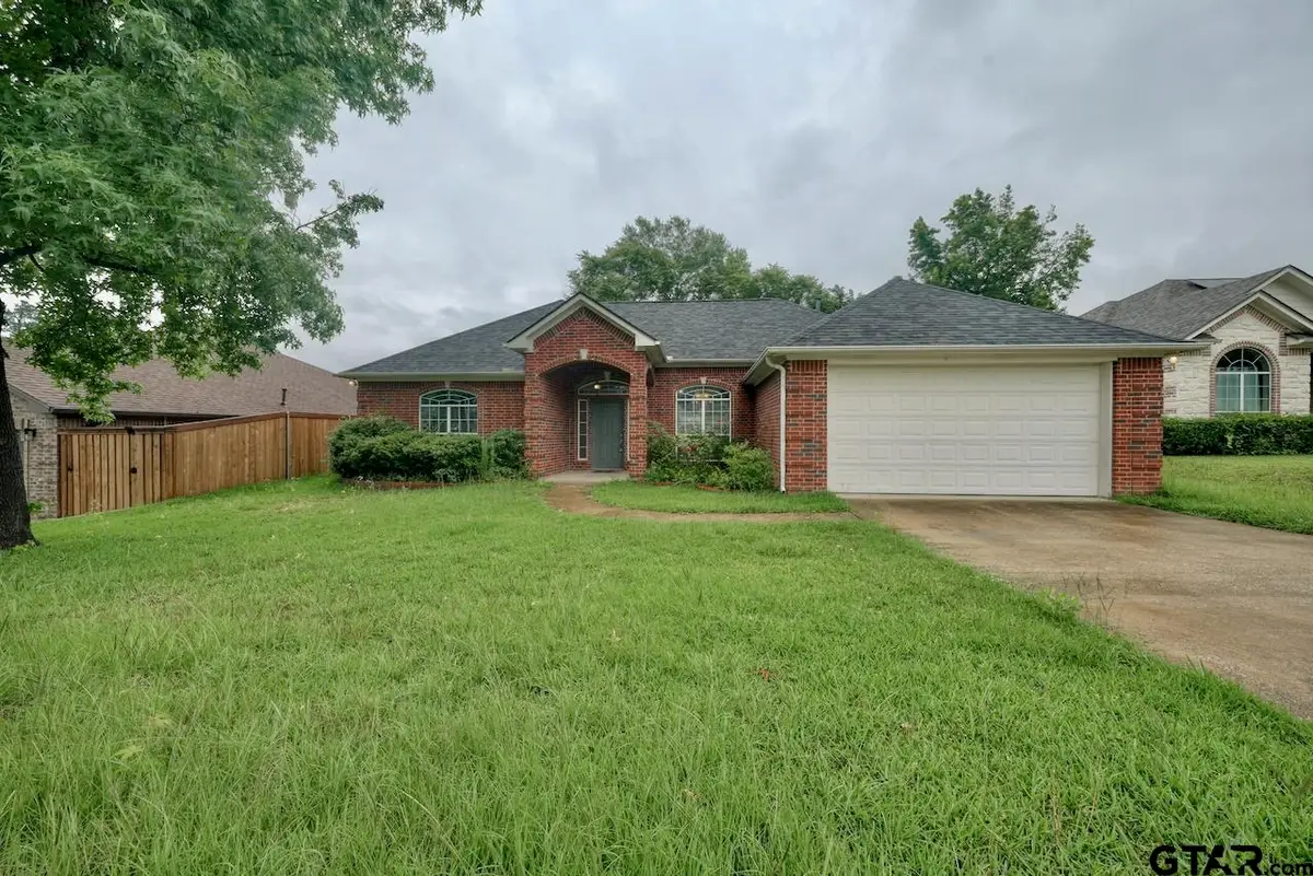 2136 Haverhill Rd, Tyler, TX 75707 - #1