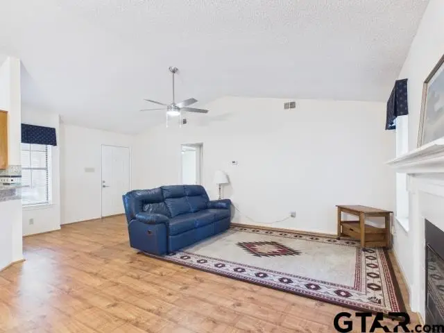 782 Southwood Dr, Athens, TX 75751 - #3