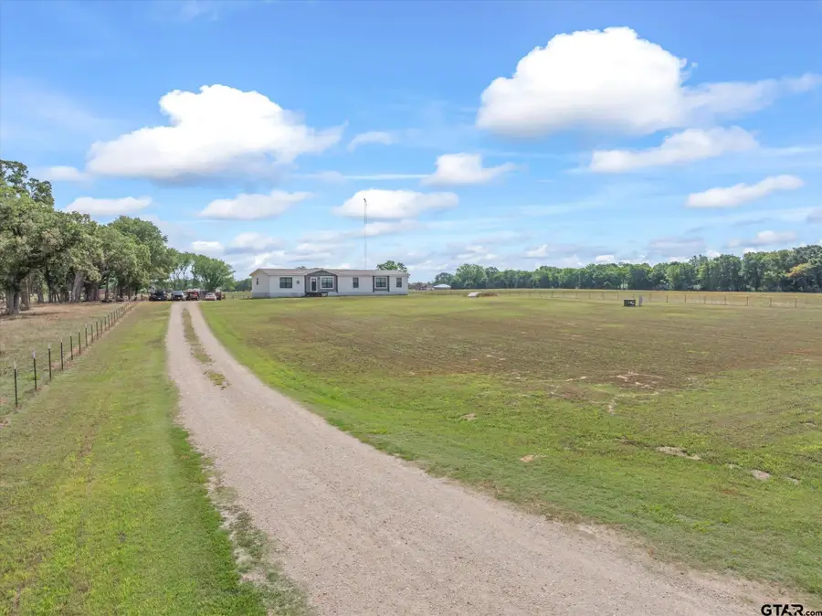 472 County Road 1109, Grand Saline, TX 75140 - #3