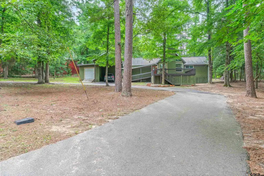 178 Butternut Glen, Holly Lake Ranch, TX 75765 - #2