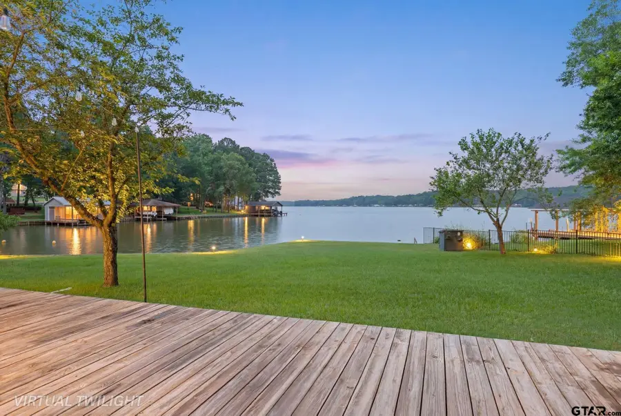 331 Spring Creek Dr, Mount Vernon, TX 75457 - #2