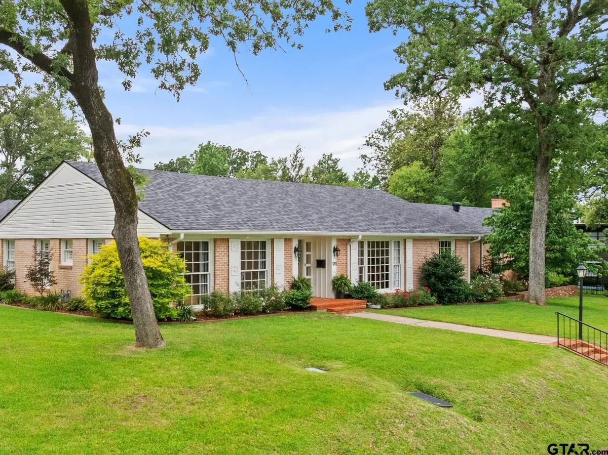 919 E Dulse St, Tyler, TX 75701 - #1