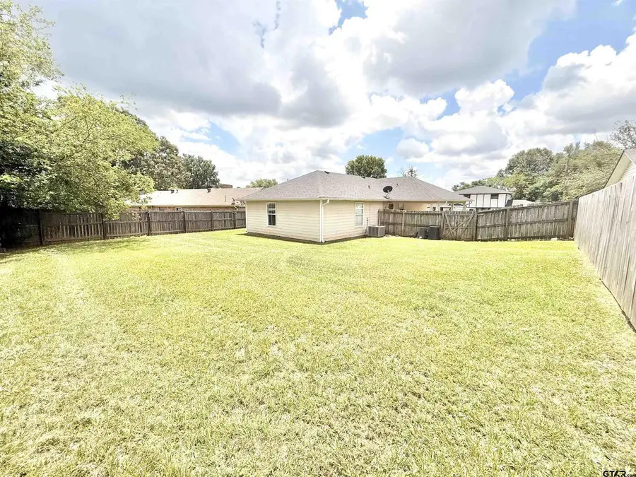 308 Park Ln, Jacksonville, TX 75766 - #3