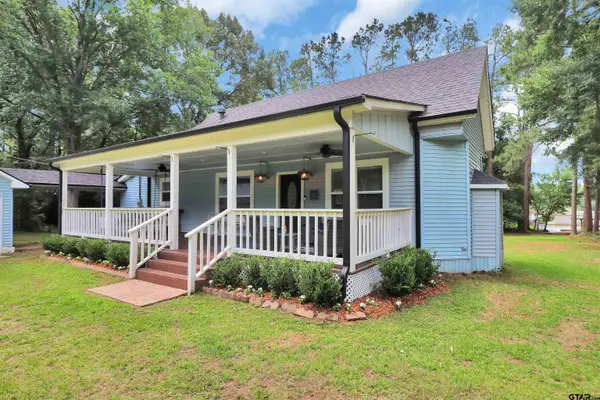 2217 Bass Hollow Circle, Jacksonville,  75766