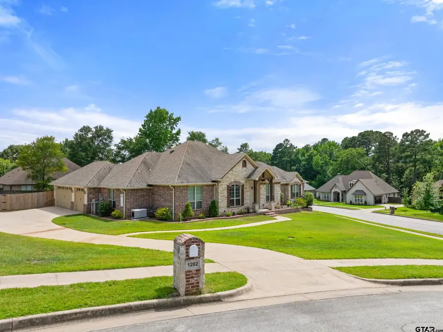 1202 Dreamcatcher, Tyler, TX 75703 - #2