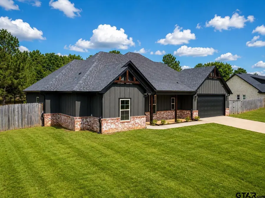 19356 Cedarpark Pl, Lindale, TX 75771 - #2