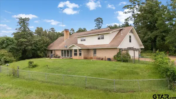 21675 Highway 110 N, Troup,  75789