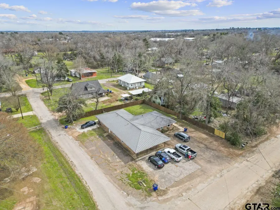300 Cedar Street, Crockett, TX 75835 - #3