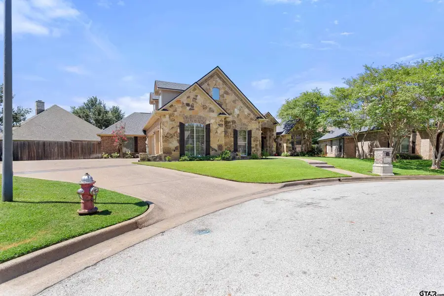 2123 Winthrop Ct., Tyler, TX 75703 - #3
