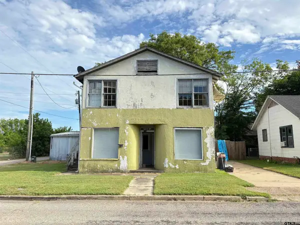 206 E 9th, Mt Pleasant, TX 75455