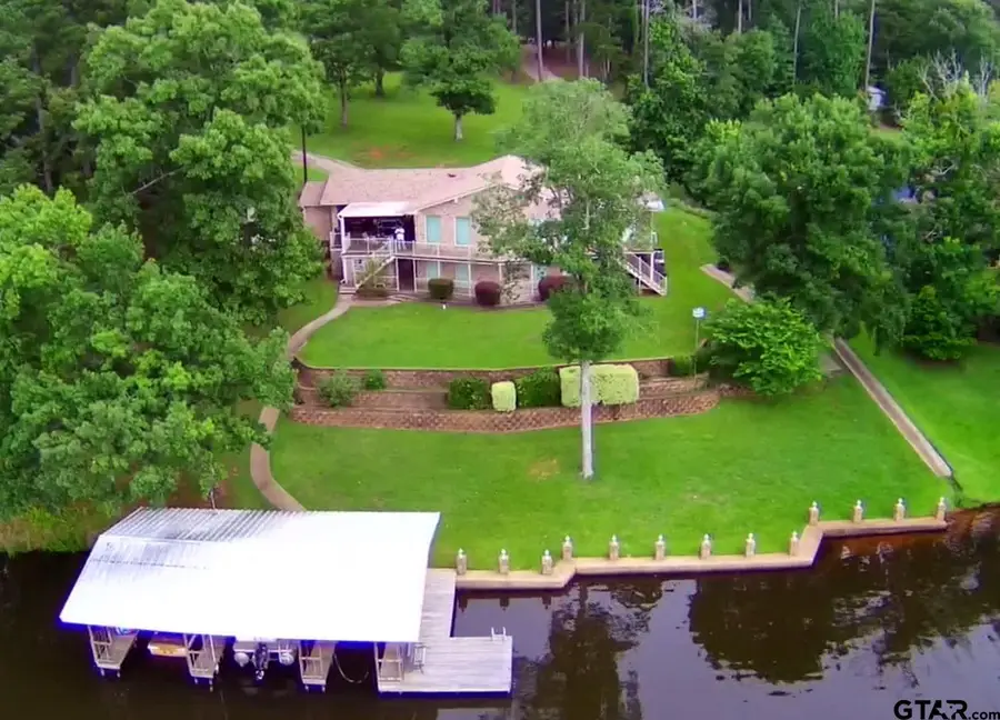 3073 East Lake Dr., Gladewater, TX 75647 - #2