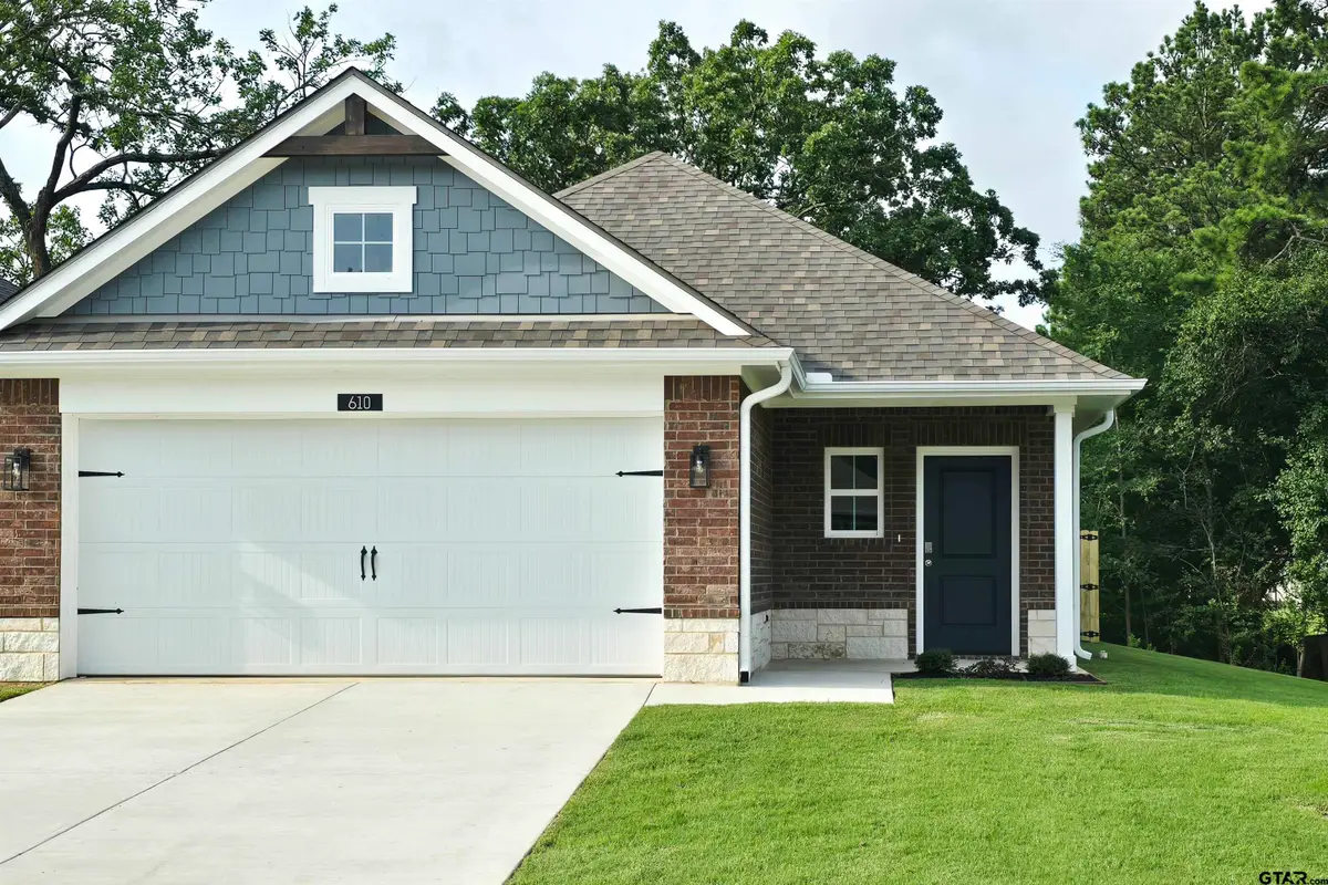 610 Park Central, Chandler, TX 75758 - #1