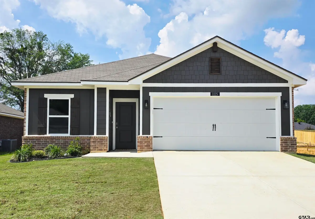 1115 Park Meadows Dr., Whitehouse, TX 75791 - #1