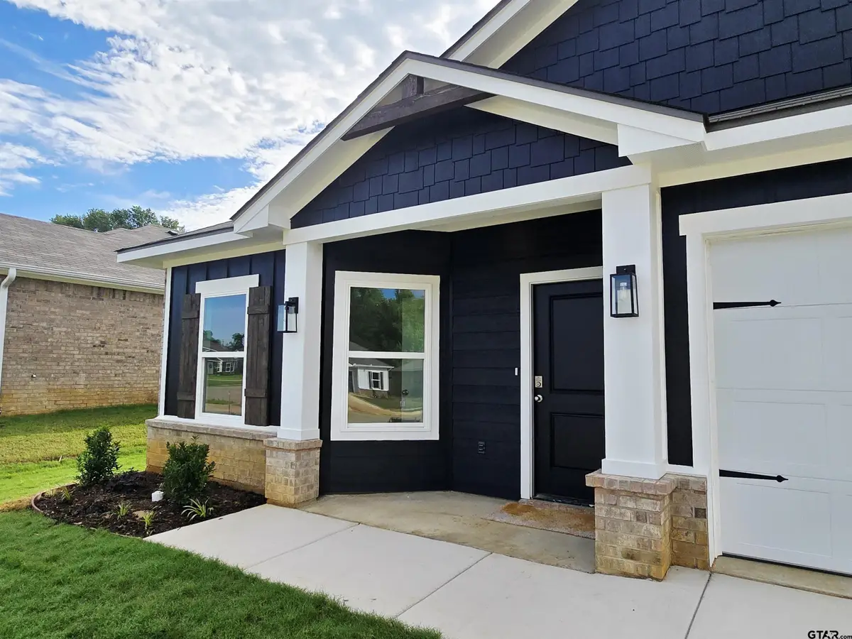 1103 Park Meadows Dr., Whitehouse, TX 75791 - #1