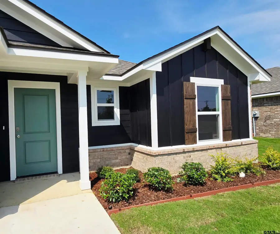 1702 Meadow Lane, Whitehouse, TX 75791 - #2