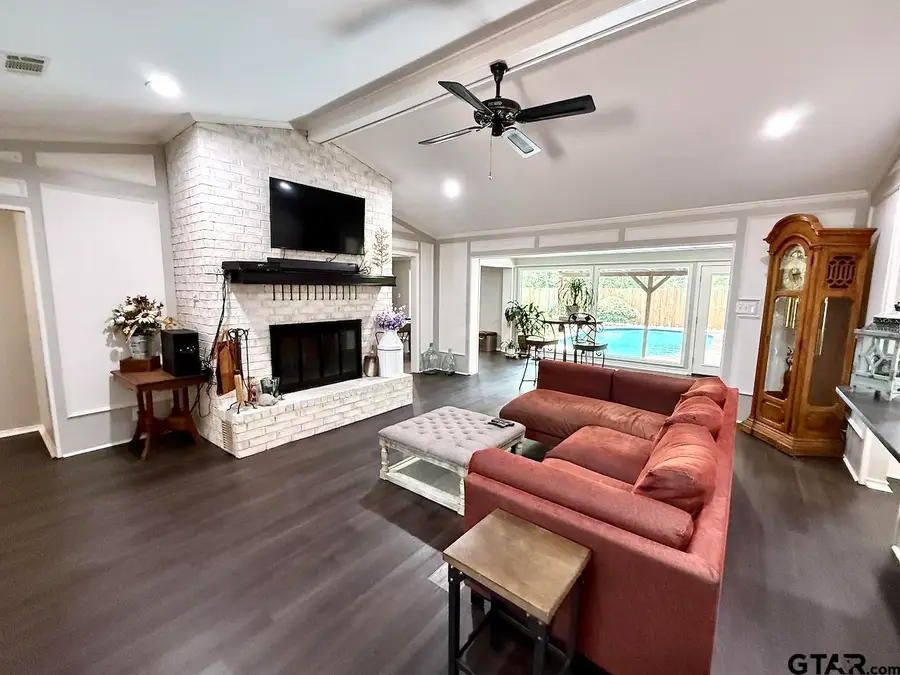 408 Lonestar Ln, Hideaway, TX 75771 - #3