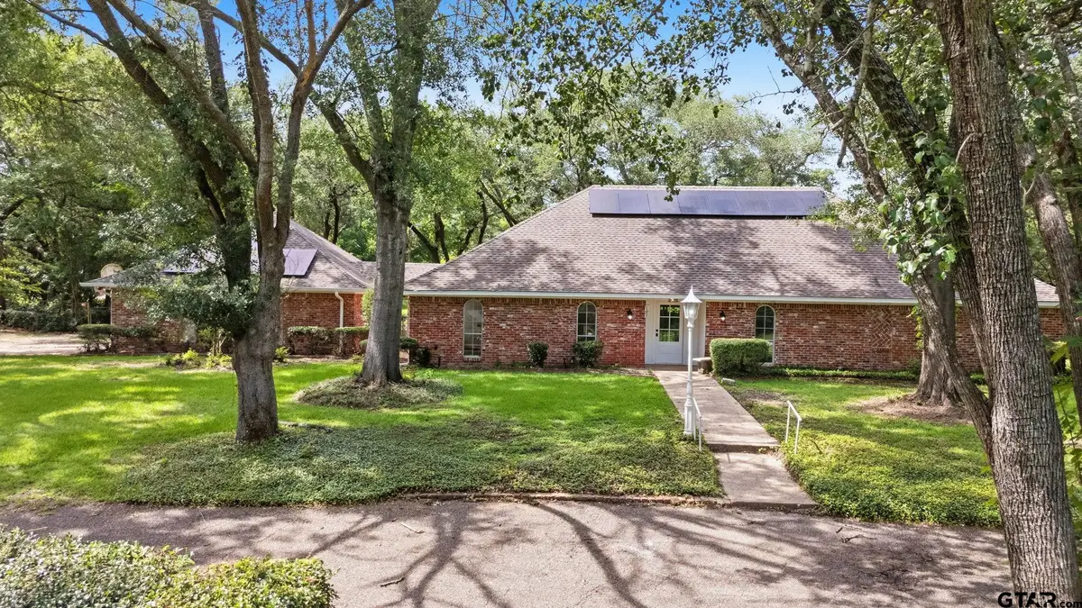 1004 Jeff Davis, Tyler, TX 75703 - #1