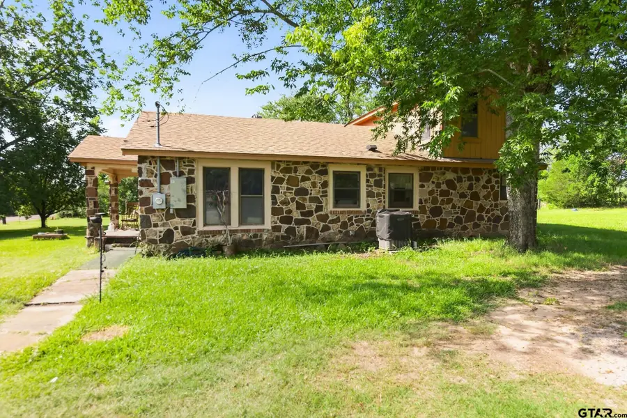 835 N Fairway, Fairfield, TX 75840 - #3