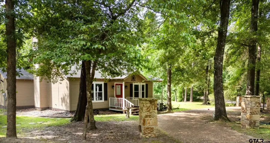 114 Butternut Glen, Holly Lake Ranch, TX 75765 - #2
