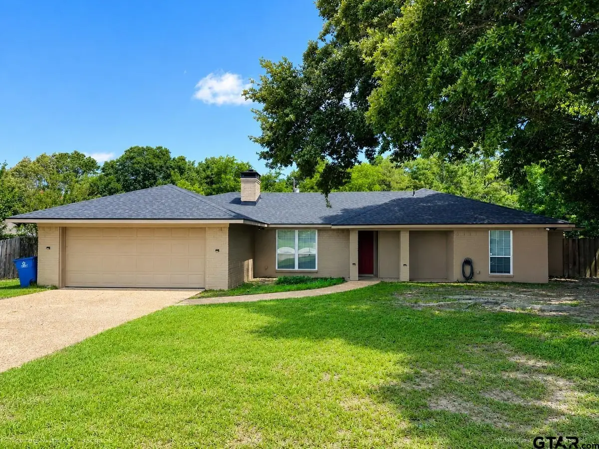3307 Bogota, Athens, TX 75752 - #1