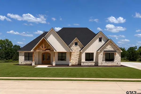 17038 Woodcrest Circle, Lindale,  75771
