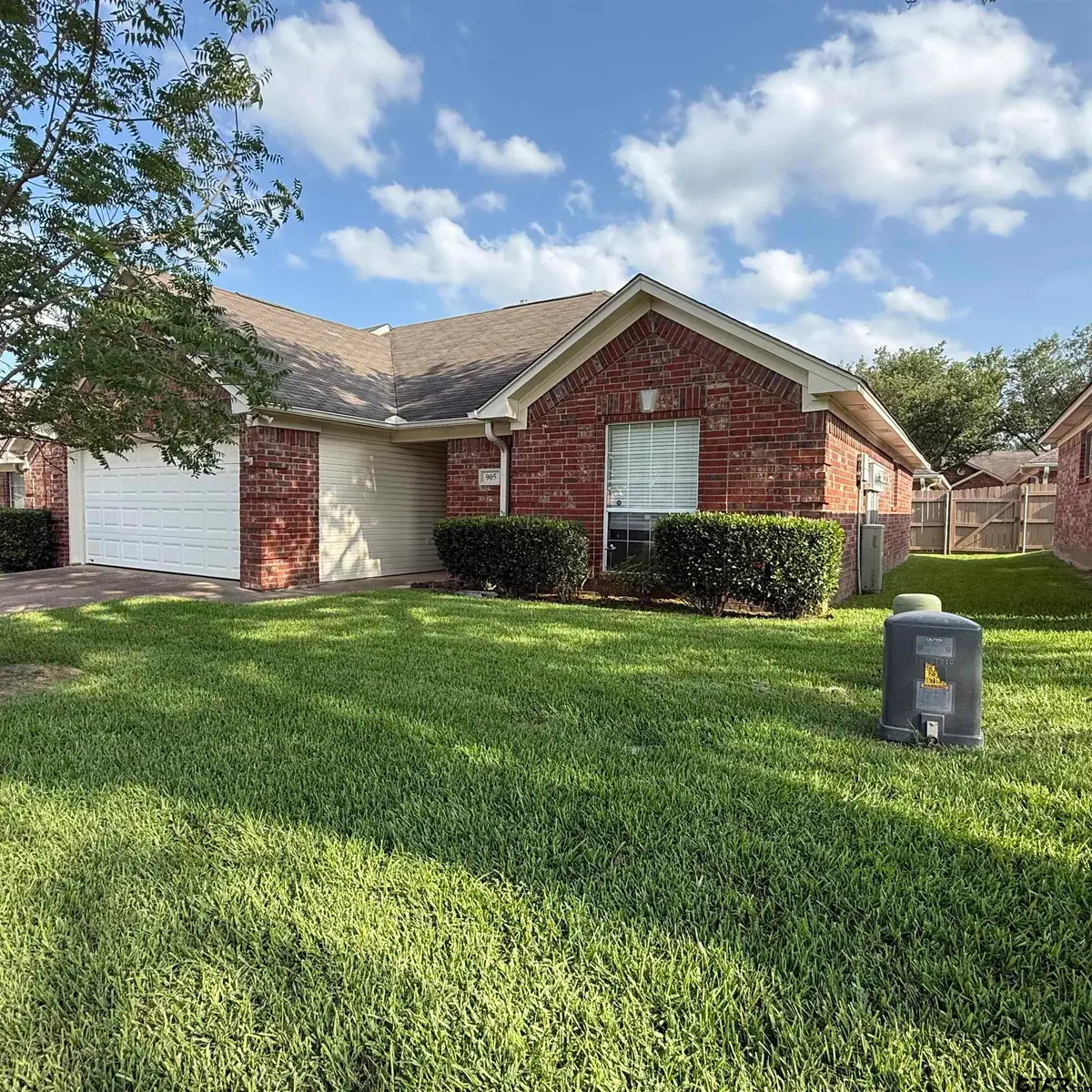 5401 Hollytree Dr Unit 905, Tyler, TX 75703 - #1