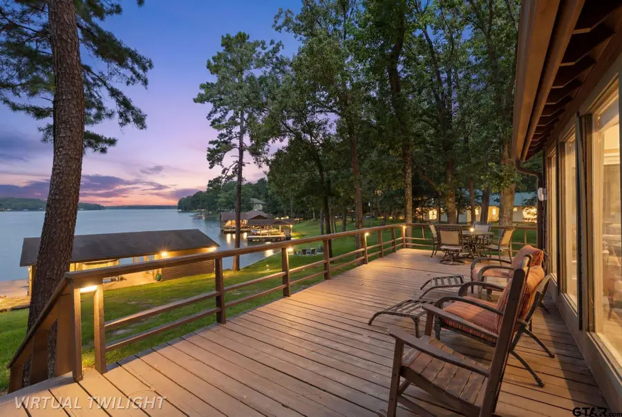 400 Windy Point Dr, Mount Vernon, TX 75457 - #3