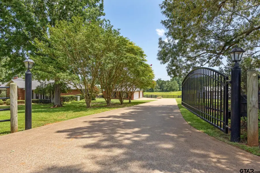 10898 Ardis St, Whitehouse, TX 75791 - #2