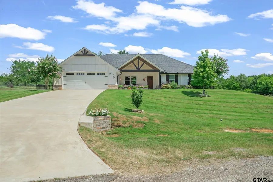797 Oklahoma St, Van, TX 75790 - #3
